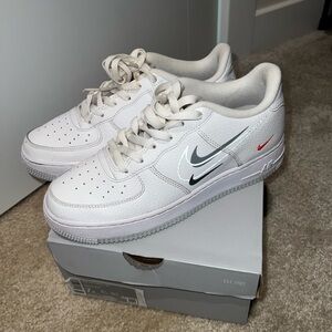 Nike Air Force 1 GS White and Bright Crimson